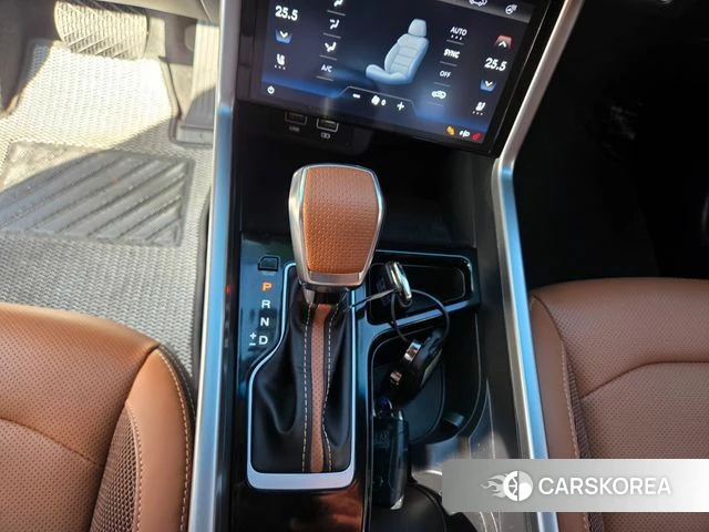 Ssangyong Torres 2024 Светло-зеленый из Кореи, фото 4