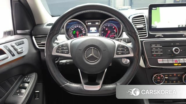 Mercedes-Benz GLE - Class W166 2018 Белый из Кореи, фото 4