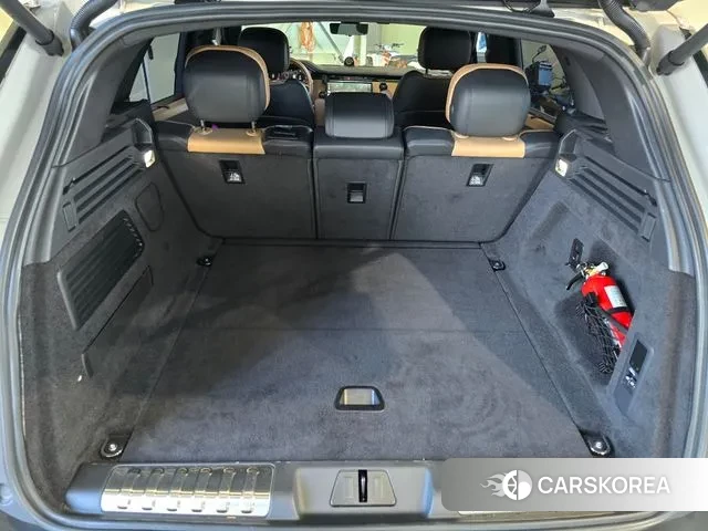 Land Rover Range Rover Sport 3rd Generation 2025 Цвет галактики из Кореи, фото 4