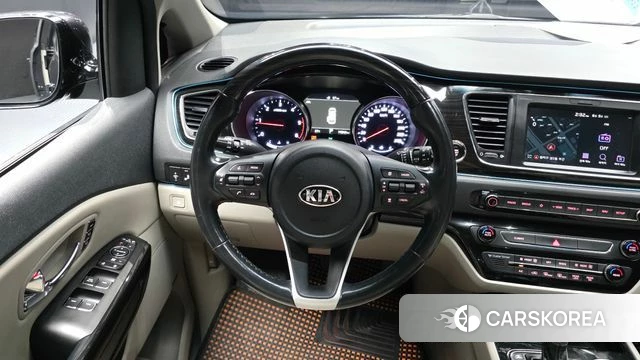Kia The New Carnival 2018 Серый из Кореи, фото 4