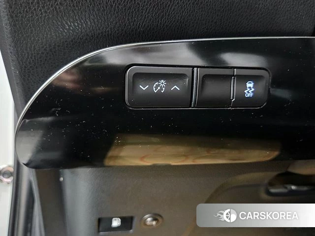 Toyota Prius 4th Generation 2019 Белый из Кореи, фото 4