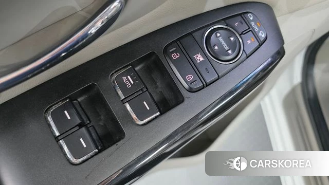 Kia The New Carnival 2019 Белый из Кореи, фото 4