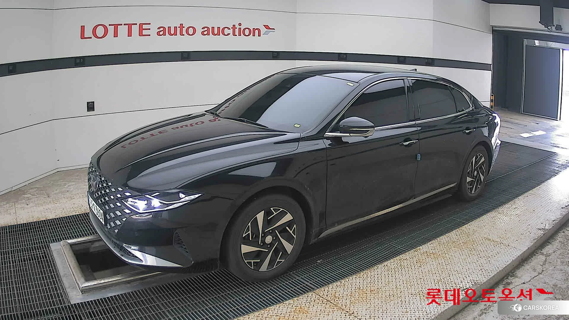 Hyundai Grandeur Hybrid 2022 Midnight Black Pearl из Кореи, фото 4