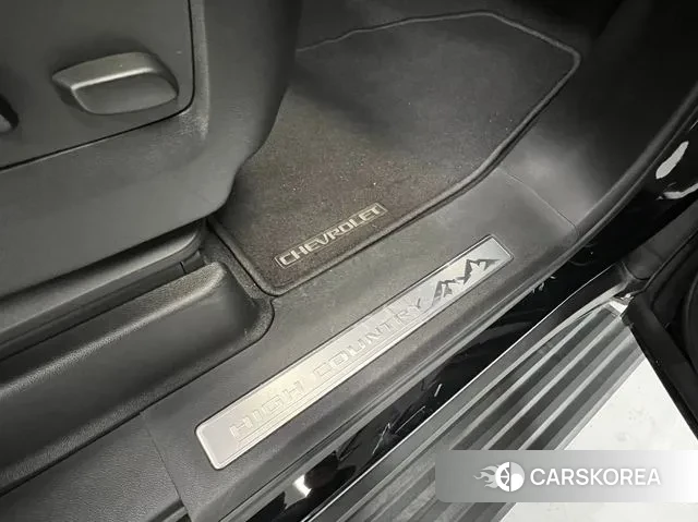 Chevrolet (GM Daewoo) Tahoe 2023 Черный из Кореи, фото 4