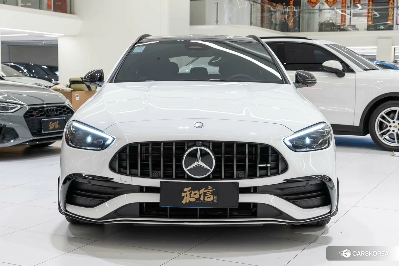 Mercedes-Benz C-class AMG 2023 Белый из Китая, фото 4
