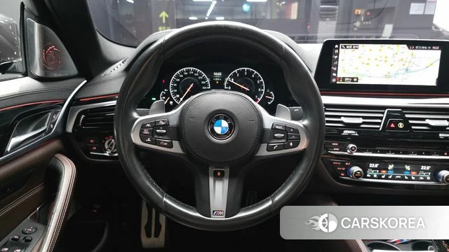 BMW 5 Series (G30) 2019 Серый из Кореи, фото 4