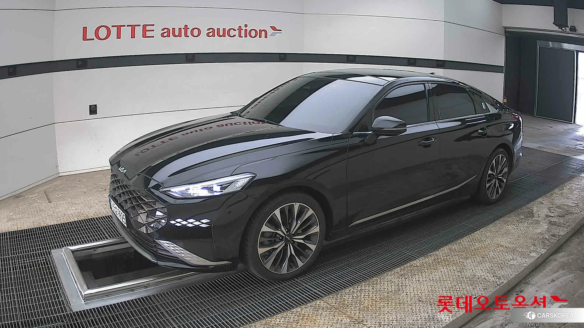 Kia K8 2022 Aurora Black Pearl из Кореи, фото 4