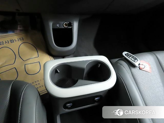 Hyundai Ionic 5 2022 Белый из Кореи, фото 4