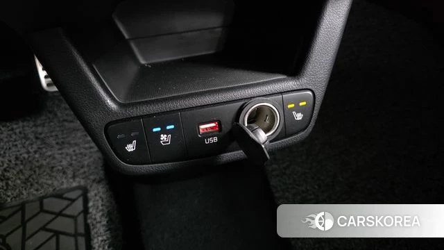 Kia The New Kia Ray 2023 Белый из Кореи, фото 4