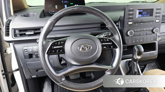 Hyundai Staria 2022 Белый из Кореи, фото 4