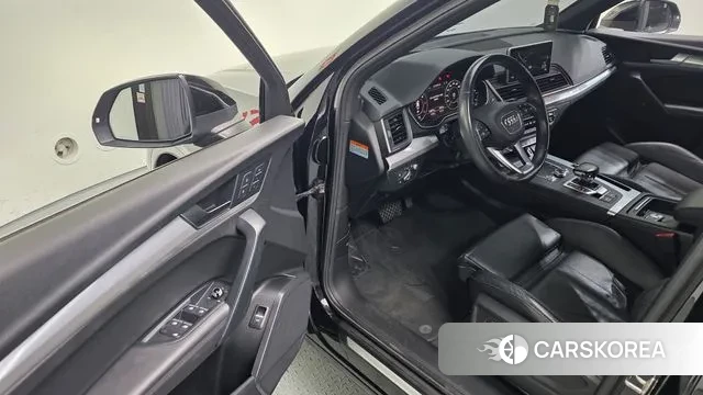 Audi Q5 (FY) 2020 Черный из Кореи, фото 4