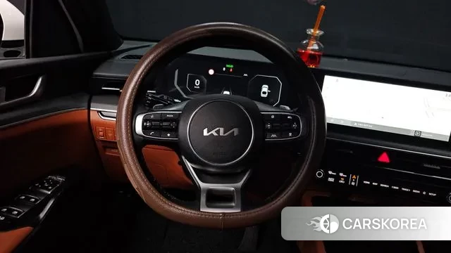 Kia The New K5 3rd generation 2024 Белый из Кореи, фото 4