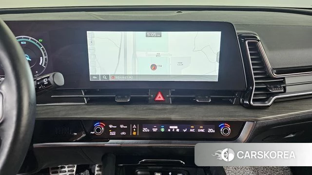 Kia Sportage 5th Generation Hybrid 2024 Белый из Кореи, фото 4