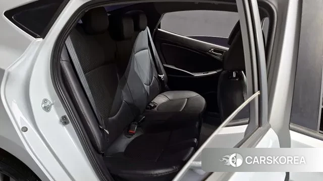 Hyundai Accent (New type) 2018 Белый из Кореи, фото 4