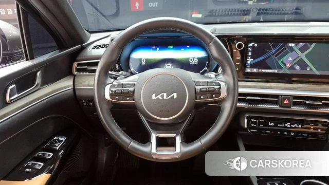 Kia K5 3rd generation 2022 Серый из Кореи, фото 4