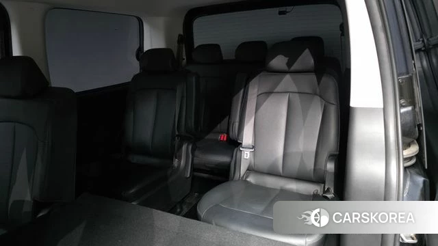 Hyundai Staria 2023 Серый из Кореи, фото 4