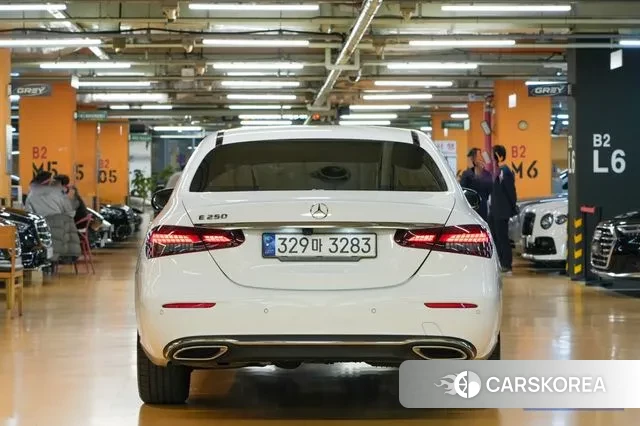 Mercedes-Benz E-Class W213 2020 Белый из Кореи, фото 4