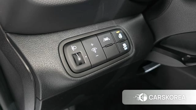 Hyundai Venue 2021 Белый из Кореи, фото 4