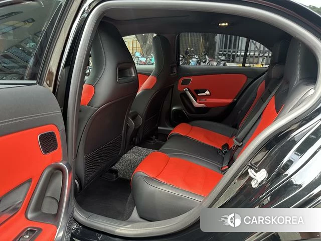 Mercedes-Benz Class A AMG (imported) 2025 Черный из Китая, фото 4