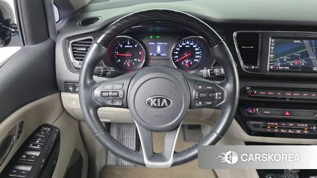 Kia The New Carnival 2018 Черный из Кореи, фото 4