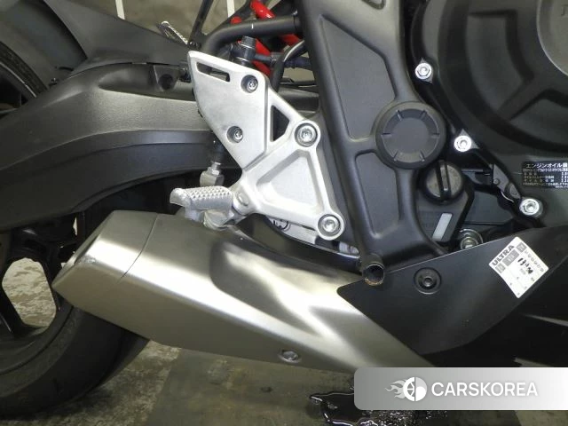 Проданный Honda CBR650R id 3999379 из Японии, фото 4