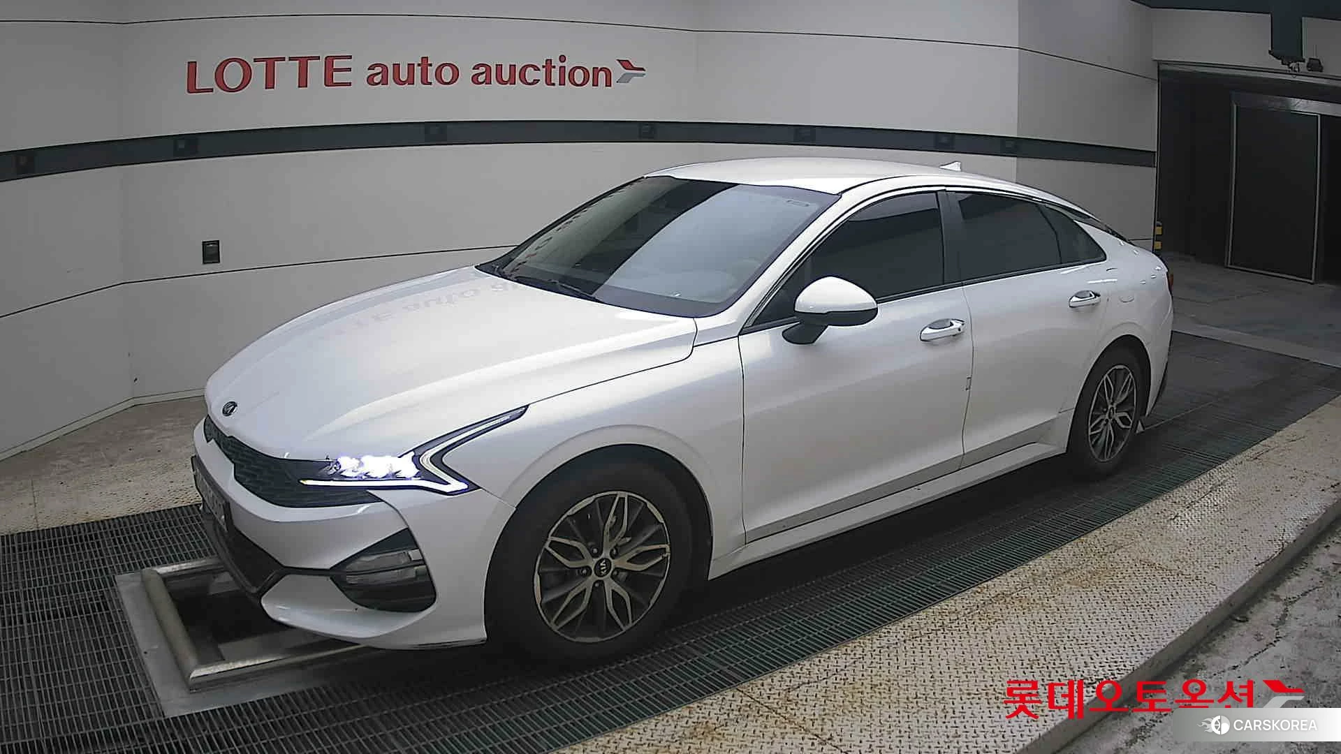 Kia K5 2021 Snow White Pearl (optional) из Кореи, фото 4