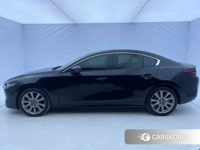 Mazda 3 Angkesaila 2022 Черный из Китая, фото 4