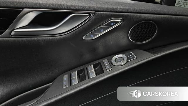 Genesis G80 (RG3) 2023 Черный из Кореи, фото 4