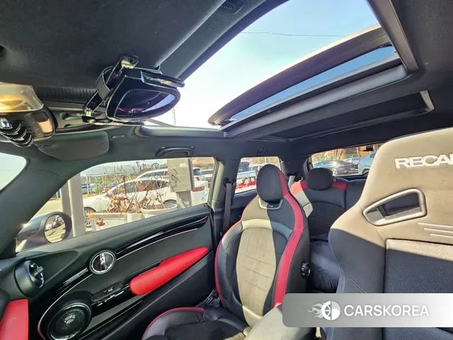 Mini Cooper S 2019 Черный из Кореи, фото 4