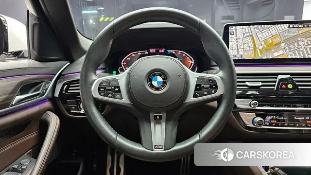 BMW 5 Series (G30) 2020 Белый из Кореи, фото 4