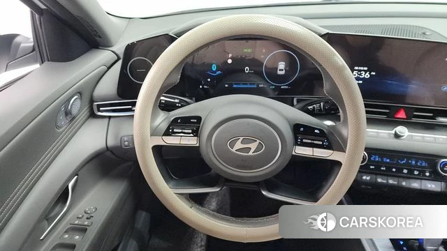 Hyundai The New Avante (CN7) 2023 Белый из Кореи, фото 4