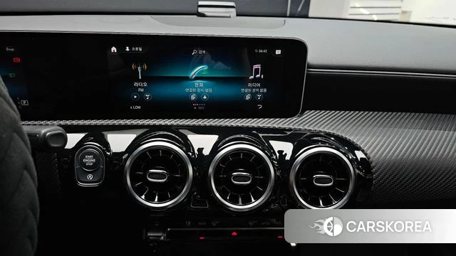 Mercedes-Benz A-Class W177 2019 Красный из Кореи, фото 4