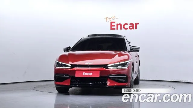 Kia EV6 2023 Красный из Кореи, фото 4