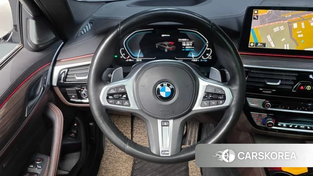BMW 5 Series (G30) 2020 Белый из Кореи, фото 4