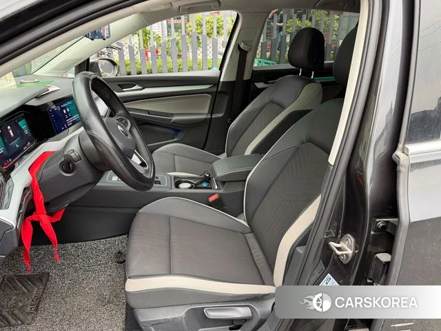 Volkswagen Golf 2021 Темно-серый из Китая, фото 4