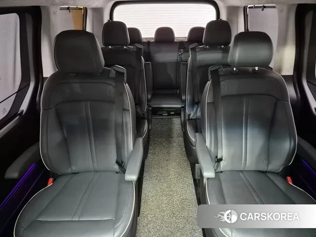 Hyundai Staria 2022 Серый из Кореи, фото 4