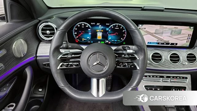 Mercedes-Benz E-Class W213 2022 Белый из Кореи, фото 4