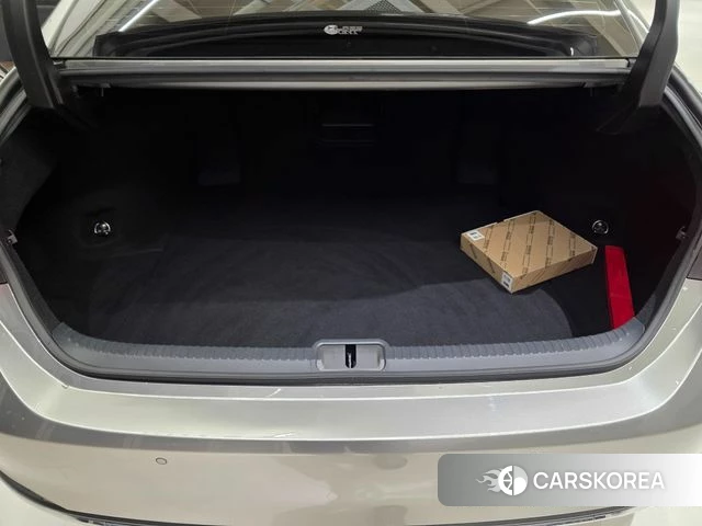 Lexus ES300h 7th generation 2024 Песочный из Кореи, фото 4