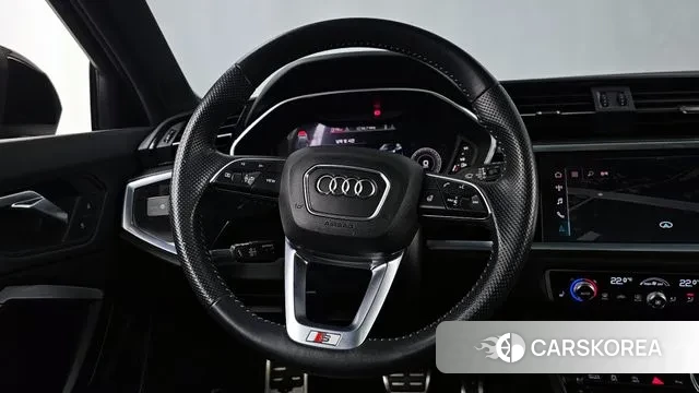 Audi Q3 (F3) 2020 Черный из Кореи, фото 4