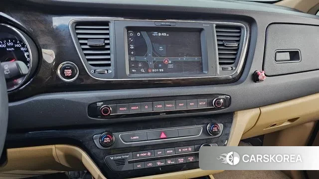 Kia The New Carnival 2018 Черный из Кореи, фото 4