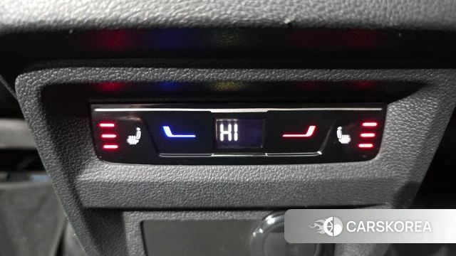 Volkswagen Tiguan Allspace 2022 Черный из Кореи, фото 4