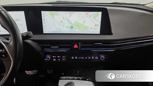 Kia EV6 2022 Черный из Кореи, фото 4