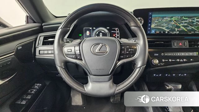 Lexus ES300h 7th generation 2023 Цвет тростника из Кореи, фото 4