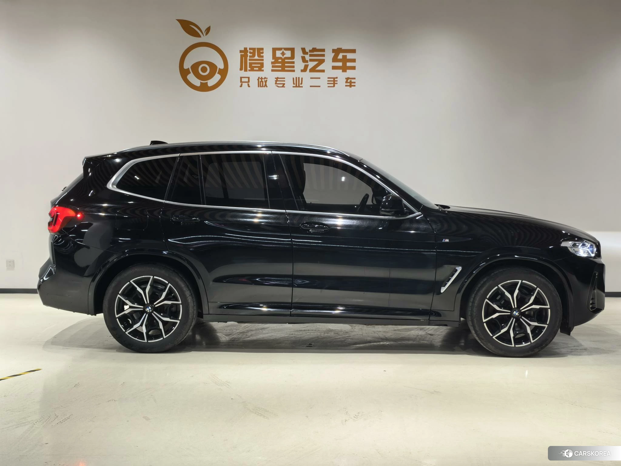 BMW X3 2021 Черный из Китая, фото 4