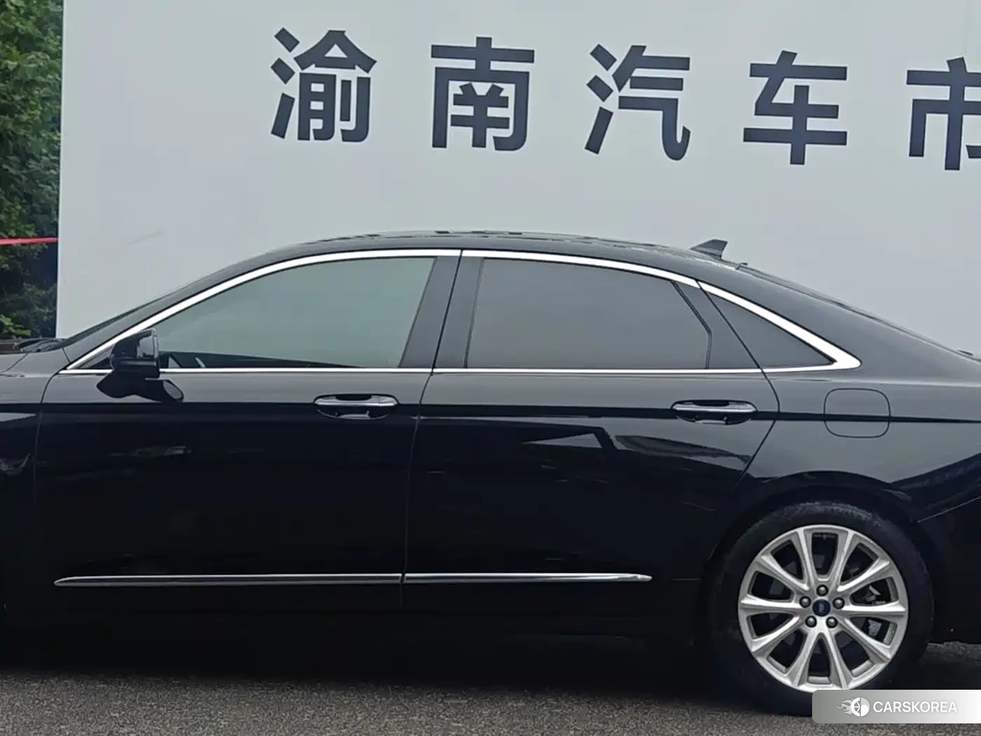 Ford Taurus 2019 Черный из Китая, фото 4