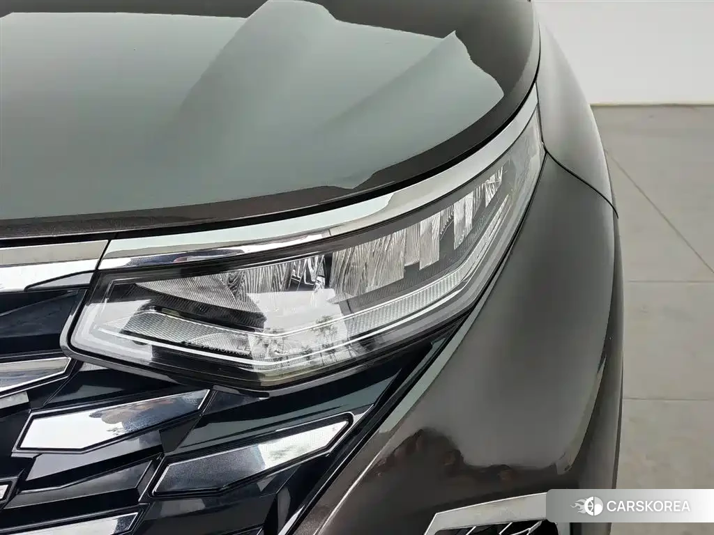 Hyundai Kustu 2025 Champagne/brown из Китая, фото 5