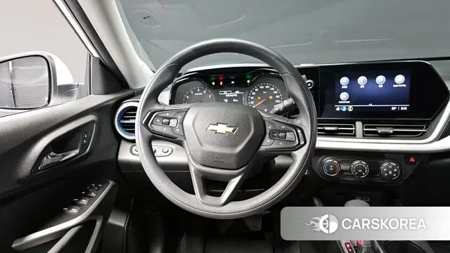 Chevrolet (GM Daewoo) Trax Crossover 2023 Белый из Кореи, фото 4
