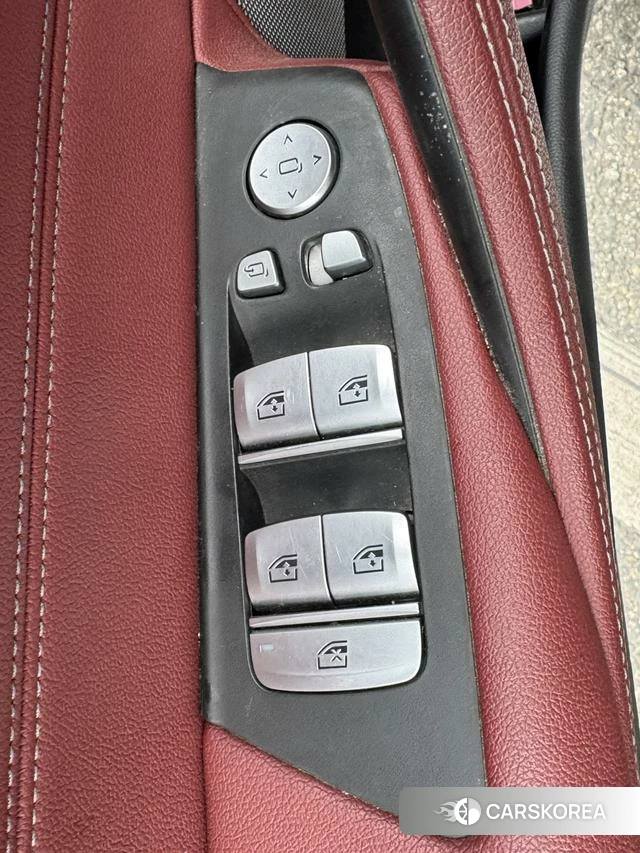 BMW 5 series 2021 Белый из Китая, фото 4