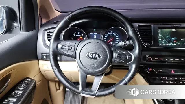 Kia The New Carnival 2018 Черный из Кореи, фото 4