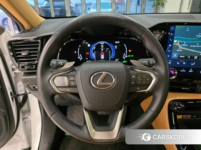 Lexus NX350h Second generation 2023 Белый из Кореи, фото 4